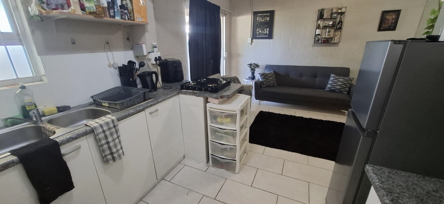 To Let 1 Bedroom Property for Rent in Groenvallei Western Cape